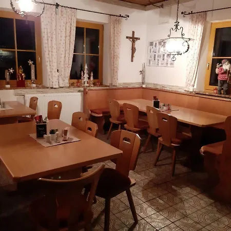 Vendégház Liftstuberl